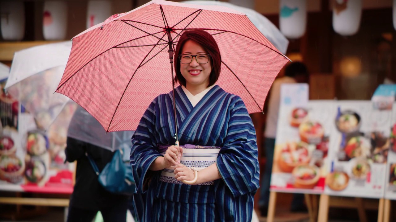 Japanese waitress and self-taught Power BI and Azure developer digitally transforms her restaurant–and the industry